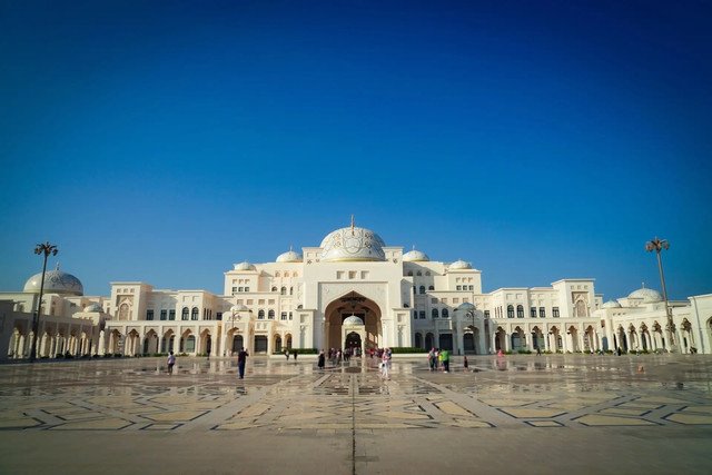 قصر الوطن – أبوظبي